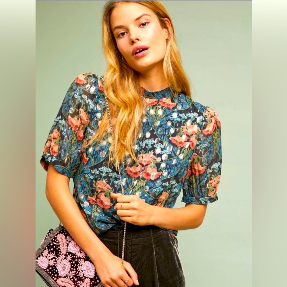 Meadow Rue (Anthro) Basilique Top